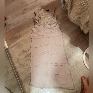 Jessica Howard Dress